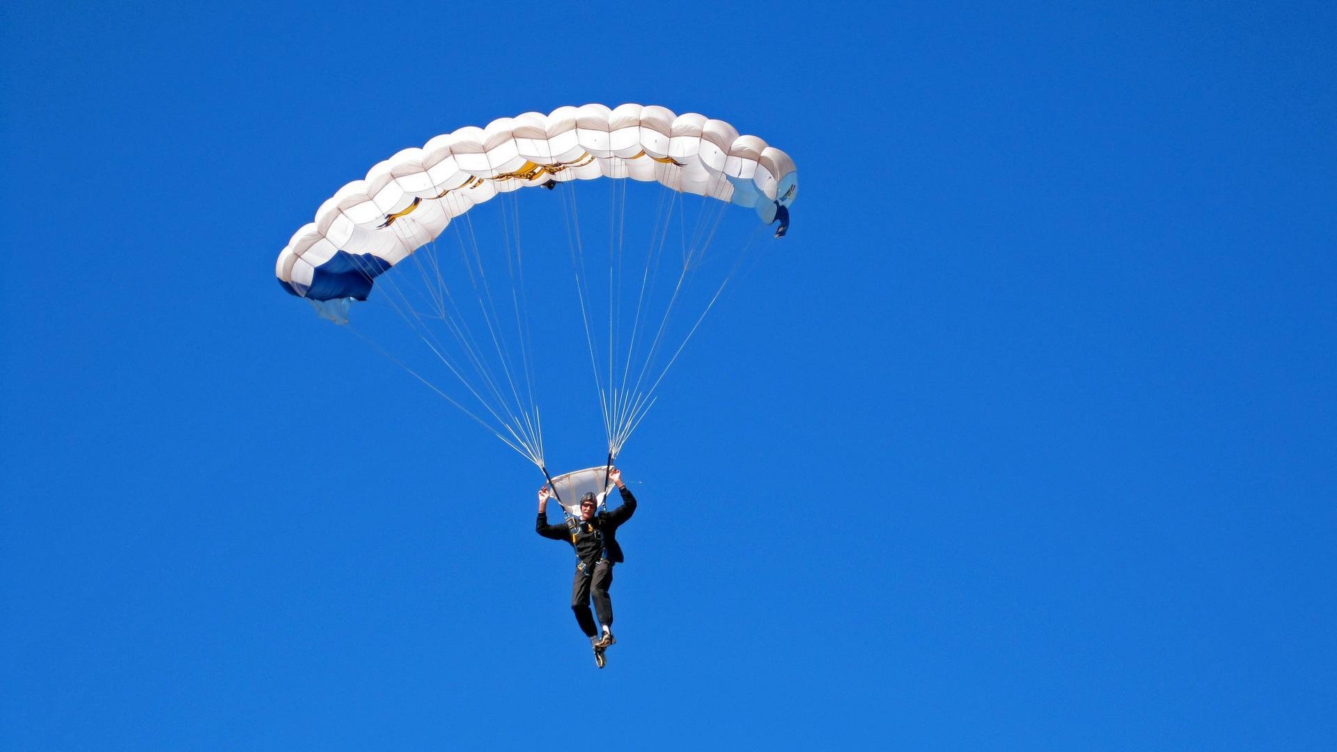 kaiyun sports-海洋深潜挑战赛，探索海底未知的奇幻旅程，海洋深潜世界纪录